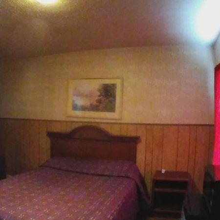 Colonial Motel Marshalltown Exteriér fotografie